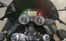 KAWASAKI ZX 1400 NINJA R 2012 ZXT40E