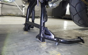 HONDA X-ADV 750 2025 RH21