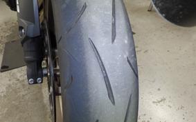 HONDA CB650R E-Clutch 2025 RH17