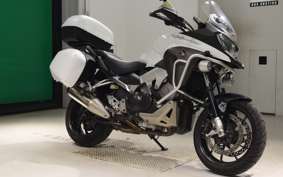 HONDA VFR800X 2018 RC80