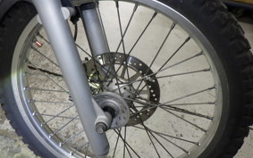 YAMAHA SEROW 250 Gen.2 2000 DG17J