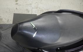 YAMAHA CYGNUS 125 XSR 3