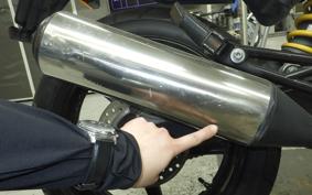 HONDA VTR 250 2005 MC33