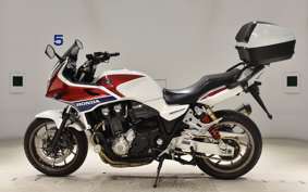 HONDA CB1300SB SUPER BOLDOR 2015 SC54