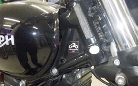 TRIUMPH STREET TWIN 2016