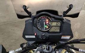SUZUKI DL1000 ( V-Strom 1000 ) DD111