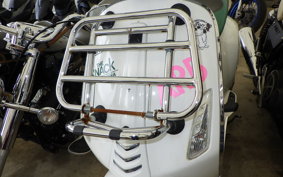 VESPA LX125 2013