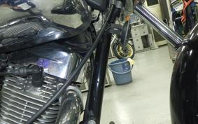SUZUKI INTRUDER 250 LC 2025 VJ51A