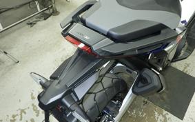 HONDA X-ADV 750 2026 RH21