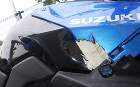 SUZUKI GSX-8R 2025 EM1AA