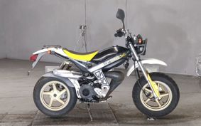 SUZUKI STREET MAGIC CA1LB