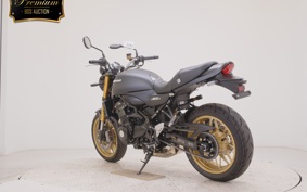 KAWASAKI Z900RS SE 2025 ZR900K