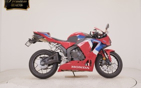HONDA CBR600RR 2021 PC40