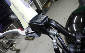 KAWASAKI W175 SE 2012