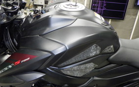 SUZUKI GSX-S750 2019