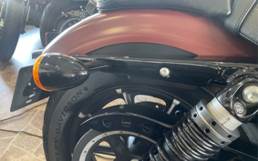 HARLEY XL883N 2018 LE2