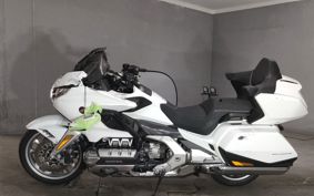 HONDA GL1800 TOUR DCT 2023 SC79