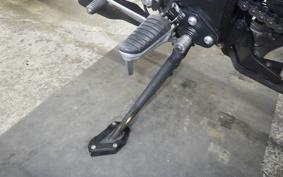 SUZUKI Vｽﾄﾛｰﾑ650XTA 2019