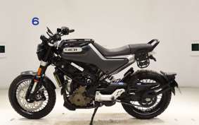 HUSQVARNA SVARTPILEN 401 2022