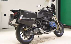 BMW R1200R 2013