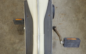 OTHER TOMOS 1983