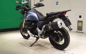 MOTO GUZZI V85 TT 2022