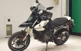 DUCATI HYPERMOTARD 796 2011