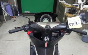 YAMAHA N-MAX SE86J