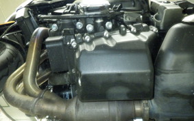 TRIUMPH STREET TRIPLE R 2021