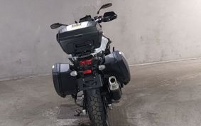SUZUKI DL650 ( V-Strom 650 ) 2018 C733A