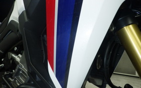 HONDA CRF1000L AFRICA TWIN DCT 2018 SD04