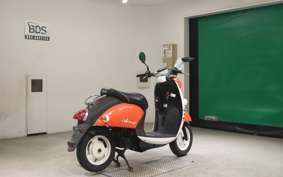 YAMAHA E-VINO 2022 SY11J