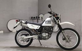 SUZUKI DJEBEL200 SH42A