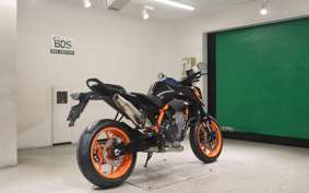 KTM 890 DUKE R 2018