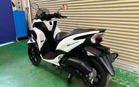 YAMAHA TRICITY 155 SG81J