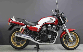 HONDA CB750 2010 RC42