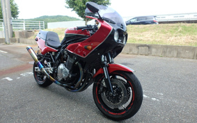 SUZUKI GS1200SS 2002 GV78A