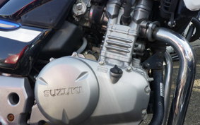 SUZUKI GSR250