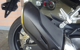 HONDA CB250R MC52