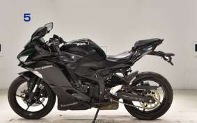 KAWASAKI ZX-25R ZX250E