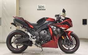 YAMAHA YZF-R1 2013