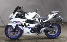 SUZUKI GSX-R125 DL33B