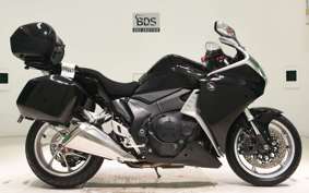 HONDA VFR1200F 2015 SC63