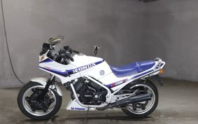 HONDA VT250F MC08