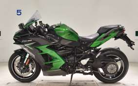KAWASAKI NINJA H2 SX SE 2022 ZXT02P