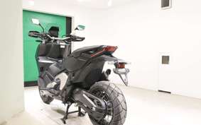 HONDA X-ADV 750 2024 RH10