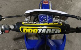 YAMAHA TT-R125 LW CE07