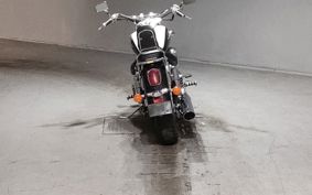 HONDA SHADOW 750 1997 RC44