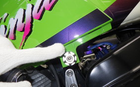 KAWASAKI GPZ900R NINJA 1999 ZX900A