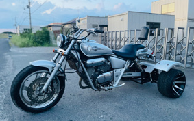 HONDA V- TWIN MAGNA TRIKE MC29